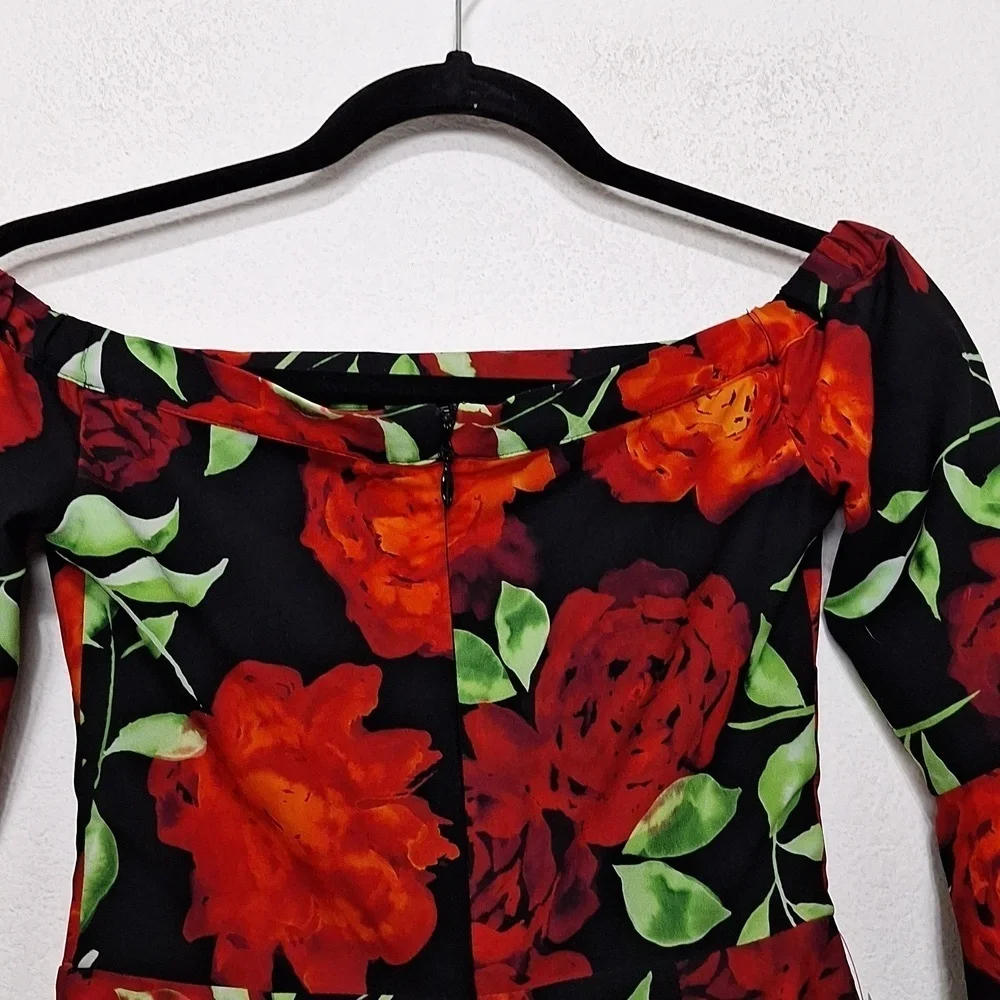 Bebe NEW Red Black Romantic Bohemian Off Shoulder Floral Print Romper Size 0